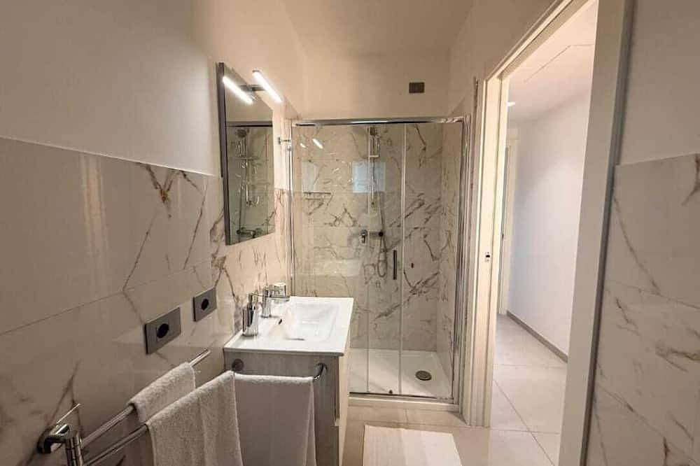 Appartement entier, Luxury penthouse 50 seconds from the sea. 24/7 on-call service. Full home automation. in San Benedetto del Tronto, Riviera delle Palme