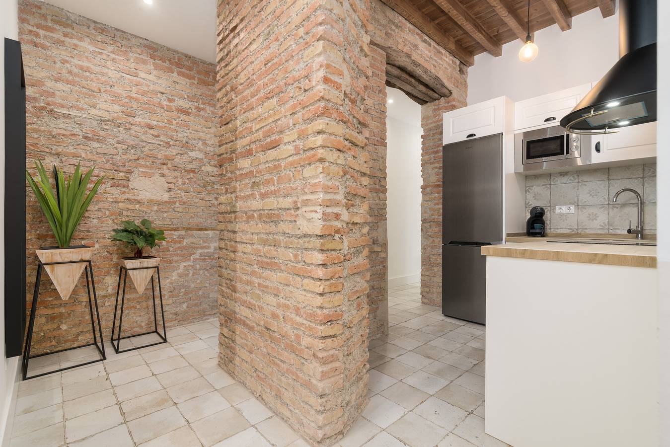 Entire apartment, S H Sweet Álamos Iii in Malaga Centro Historico, Malaga