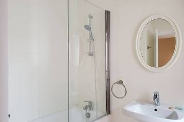 Chambre D’hôte pour 3 Personnes dans Cognac, Charente, Photo 4