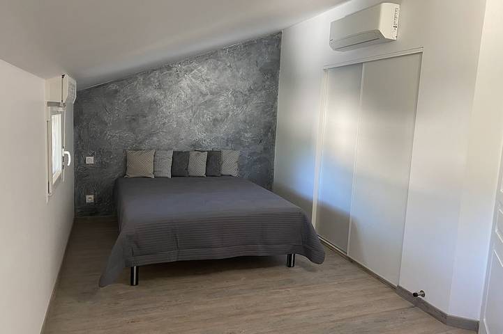 Location de vacances pour 6 personnes, avec jardin à Najac - 2