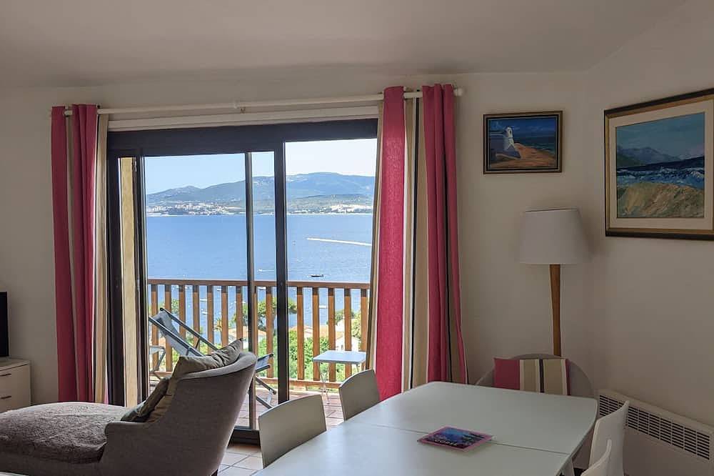 Villa à Porticcio avec piscine et vue exceptionnelle sur le golfe in Porticcio, Grosseto-Prugna