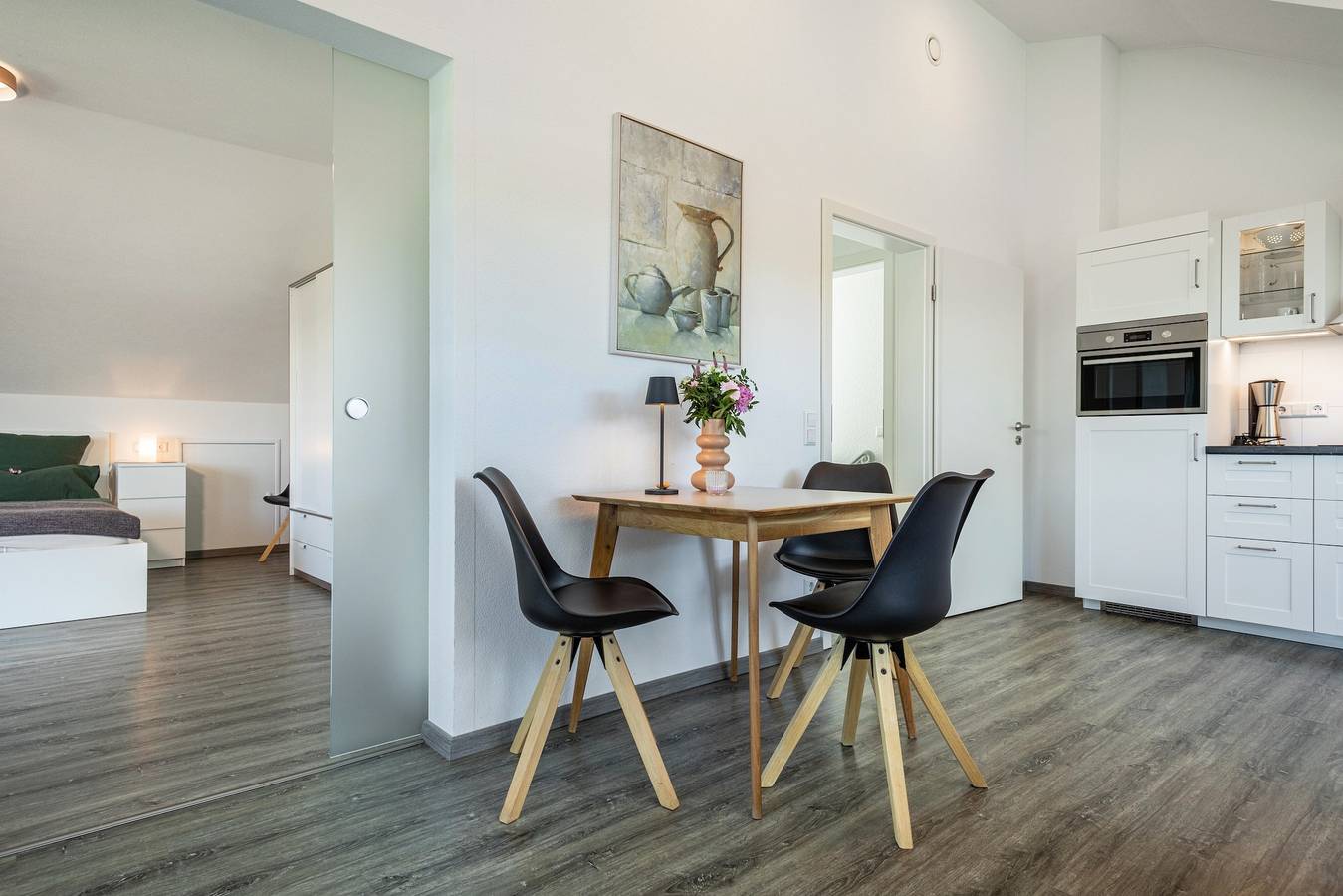 Modern Appartement 2 in Huis Sohl met Privé Balkon & Wifi, foto 9