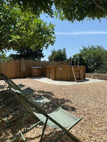 Location de vacances pour 12 personnes, avec terrasse ainsi que vue et piscine à La Tour-sur-Orb - 2