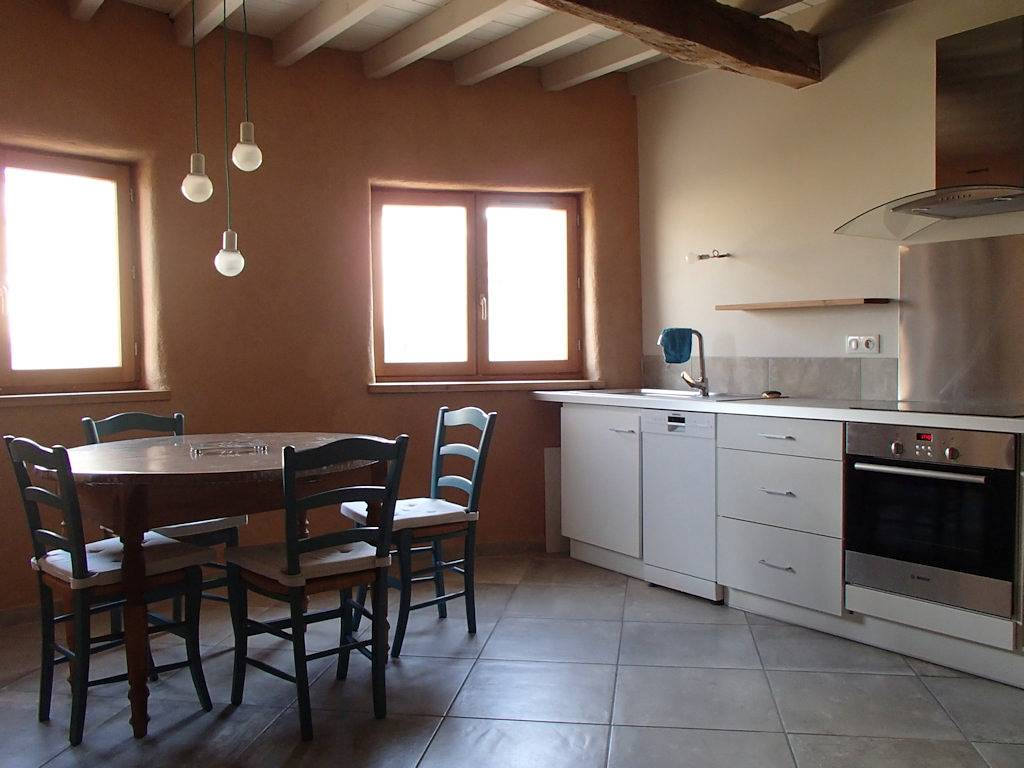 Gîte "les Pieds sur Terre" in Tartaras, Parc Naturel Régional du Pilat