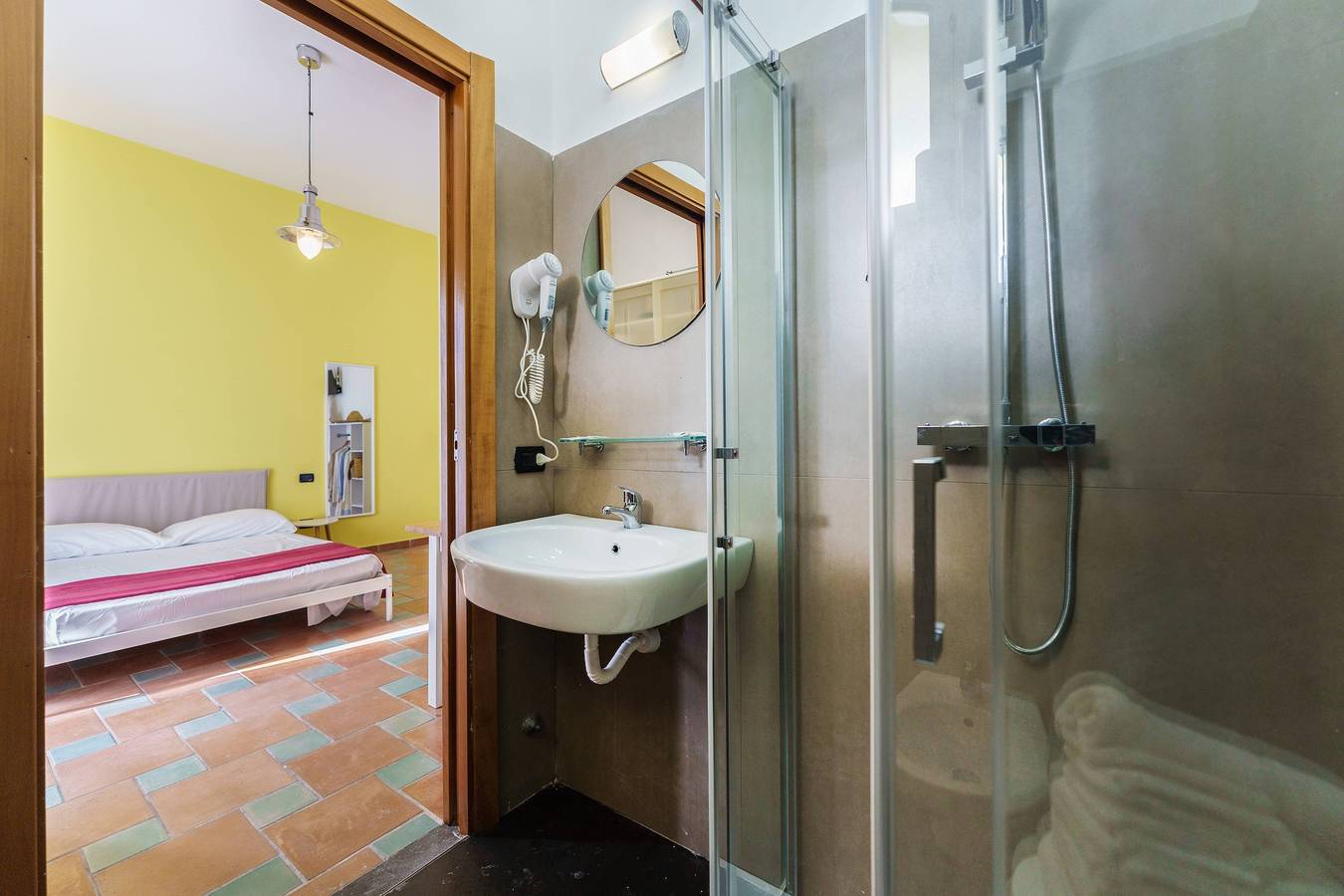 Entire apartment, Monolocale Economy Gioia 37 - 2Gb3703 in Procida, Naples Province