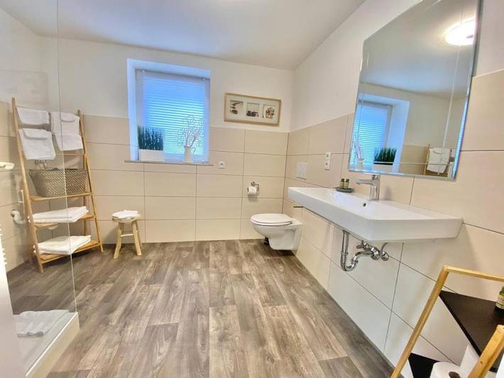 Gîte pour 4 personnes, avec terrasse à Bendorf - 3