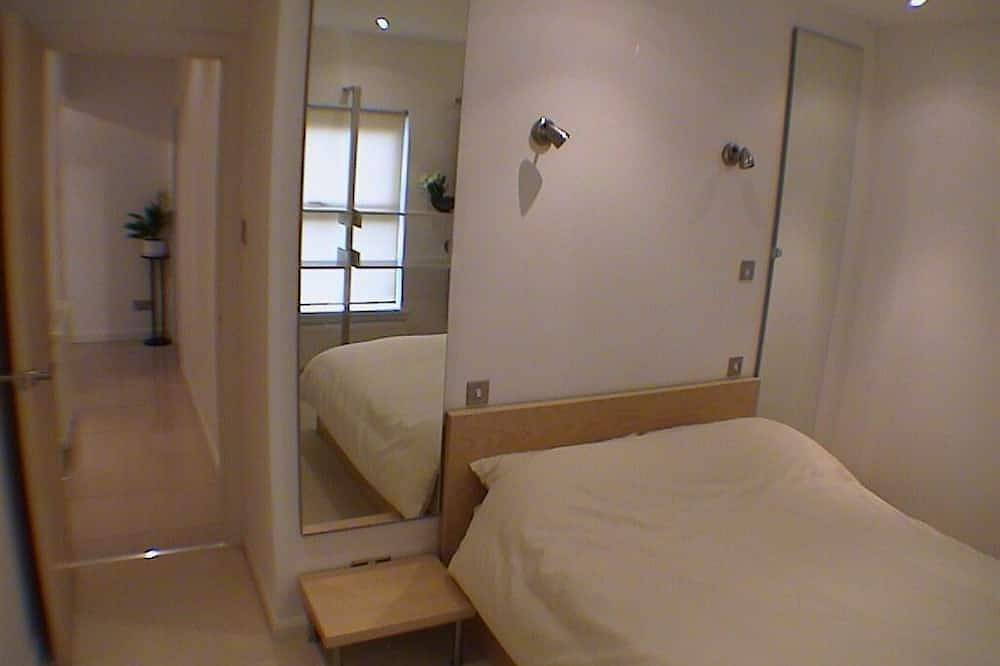 Entire apartment, Apartment at Earle House Serviced Apartments in Crewe, Cheshire East