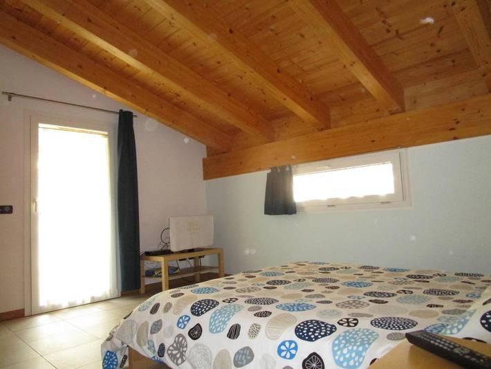 Chambre d’hôte pour 2 personnes, avec balcon ainsi que vue et jardin à Lierna - 4