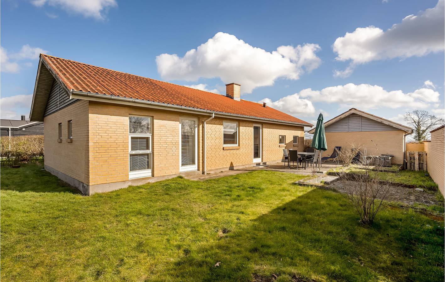 Ferienhaus für 6 Personen mit Terrasse in Egå, Djursland