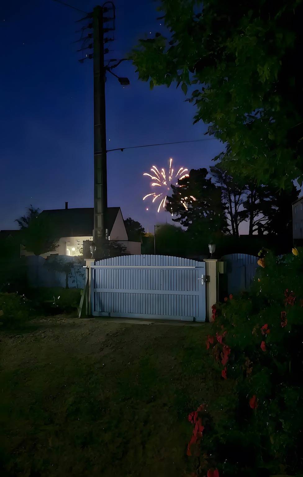 Chambre d'hôtes Verte Printanière - Étage avec terrasse et jardin partagés, Wi-Fi in Saint-Lyphard, Région de Saint-Nazaire