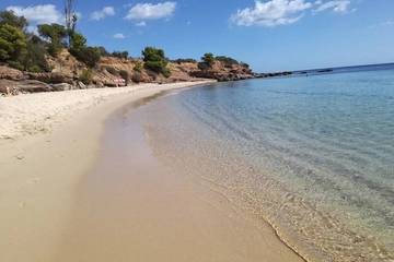 Hütte für 4 Personen, mit Pool und Garten auf Sardinien