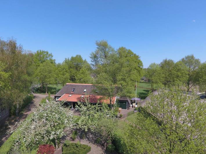 B&b voor 2 personen, with Terras and Tuin as well as Uitzicht in Hardenberg