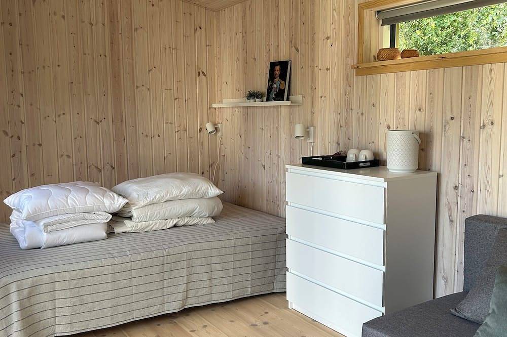 A very charming cottage close to the sea. in Råbylille Beach, Vordingborg Region