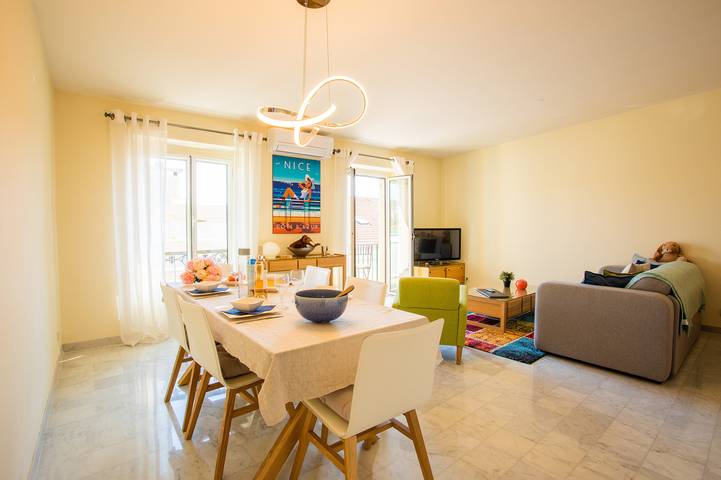 Ferienwohnung für 5 Personen, mit Balkon in Nizza, Nizza und Umgebung