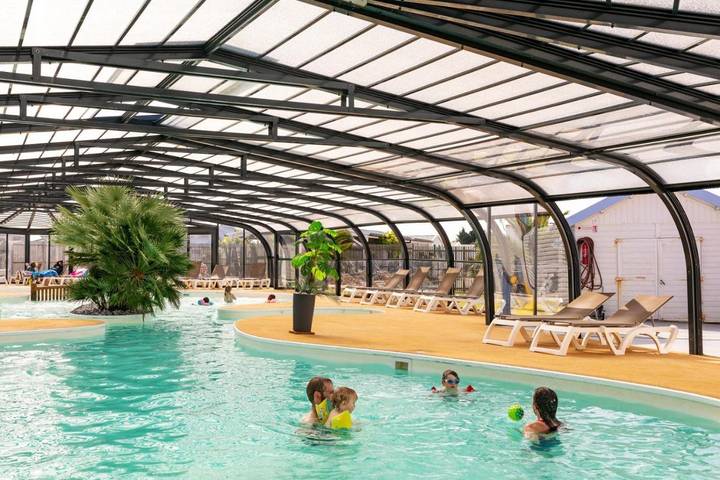 Location de vacances pour 5 personnes, avec piscine et terrasse dans Plage Du Petit Rohu Saint Pierre Quiberon - 2