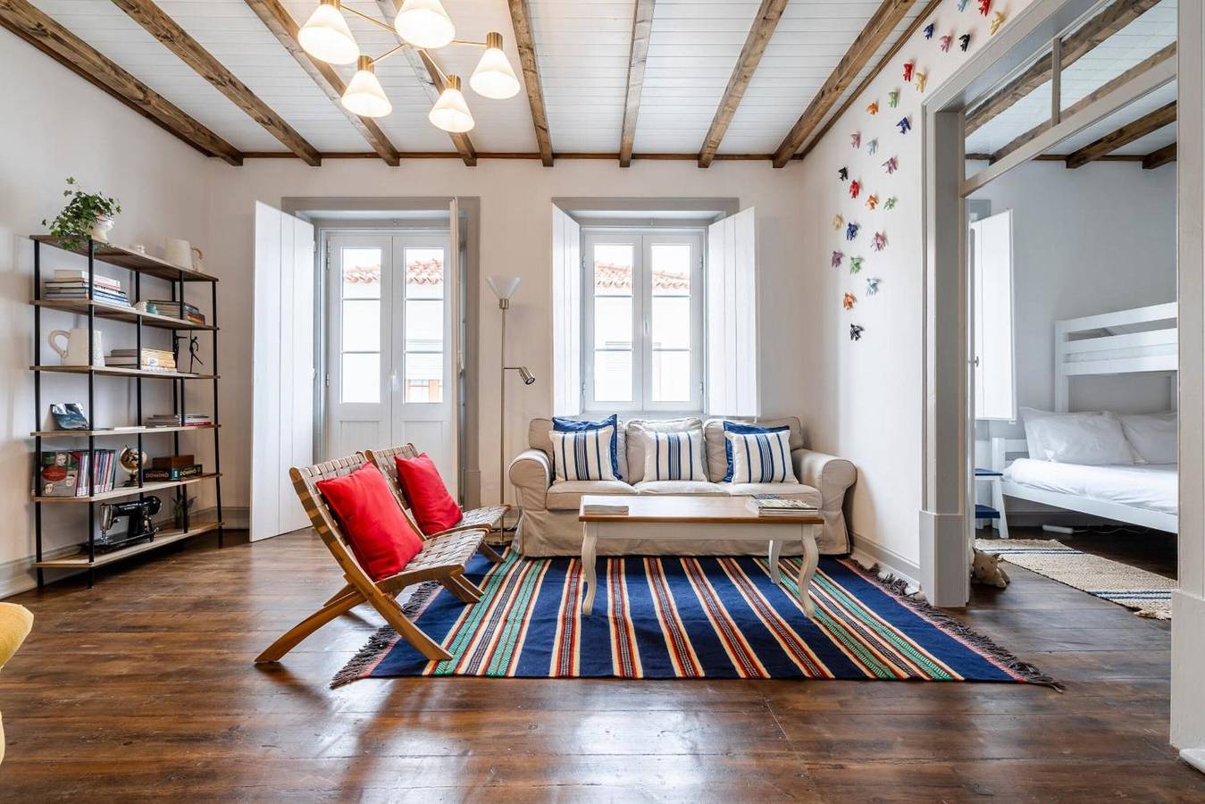 Apartamento inteiro, Apartamento 'Dazzling House Alentejo' com Terraço Privado, Wi-Fi e Ar Condicionado in Reguengos de Monsaraz, Distrito de Évora