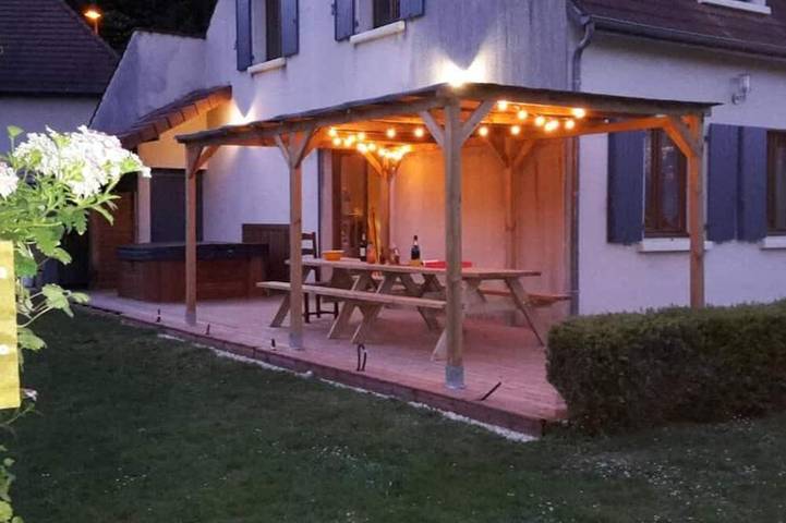 Maison de vacances pour 14 personnes, avec jacuzzi, animaux acceptés