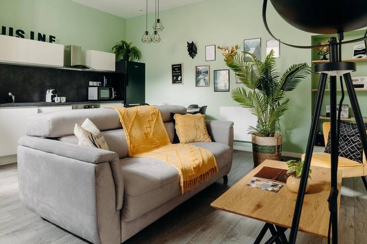 Gîte pour 4 personnes, avec vue et terrasse, animaux acceptés à Scionzier - 2