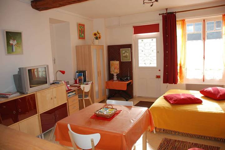 Gîte pour 2 personnes, avec balcon et jardin à Auvers-sur-Oise - 2