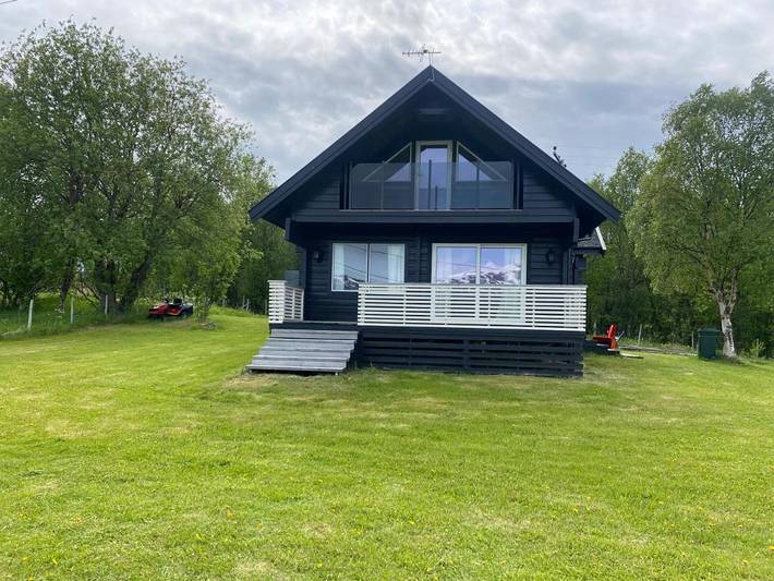 Ferienhaus für 5 Personen, mit Garten und Whirlpool in Lyngen - 3