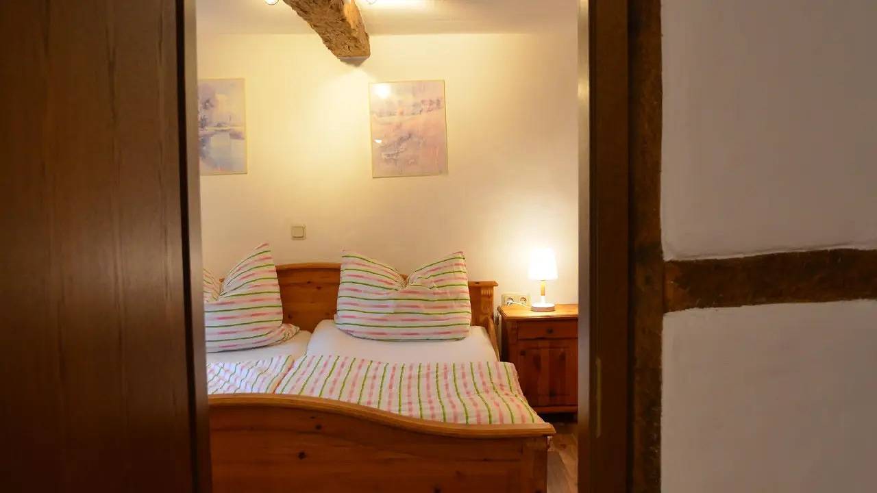 Ganze Ferienwohnung, Ferienwohnung für 4 Personen (75 m²) in Burgen (Bernkastel-Wittlich) in Burgen (bei Bernkastel-Kues), Bernkastel-Kues & Umgebung