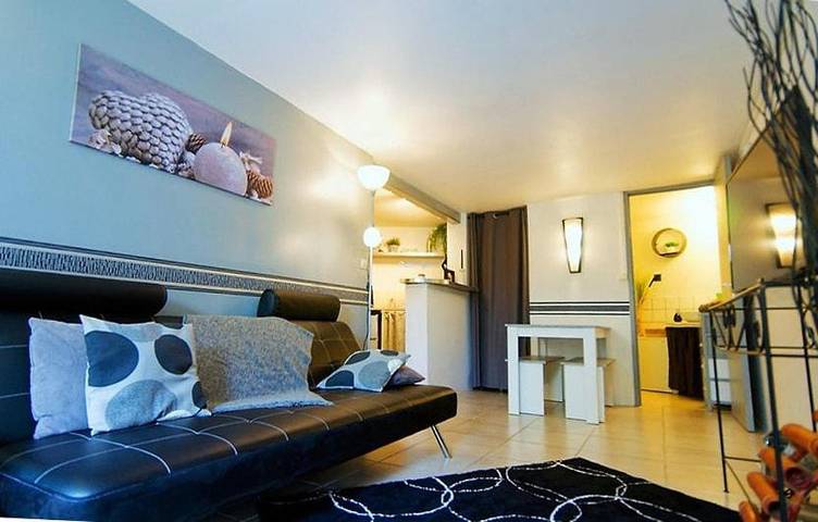 Appartement de vacances pour 3 personnes, avec terrasse et jardin