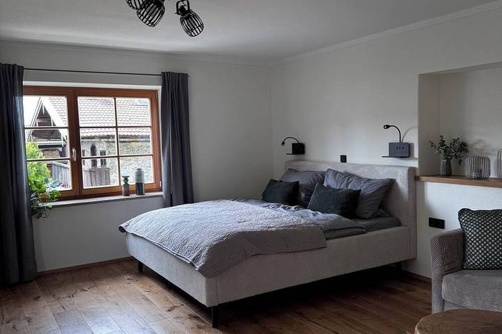 Ferienwohnung für 3 Personen, mit Balkon in Neubeuern