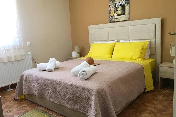 Venetia's House with great sea view, 50 m from beach in Sami, Cefalonia