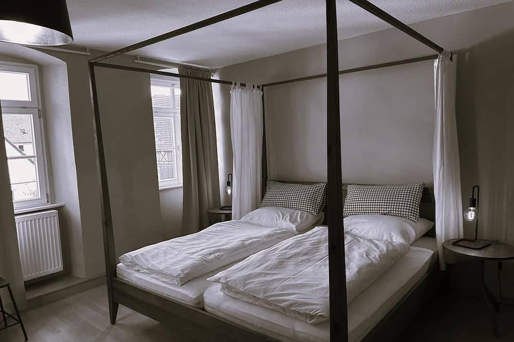 Ganze Wohnung, Quartier mit drei Schlafzimmer - ideal für Langzeitmieter in Blaufelden, Hohenlohe