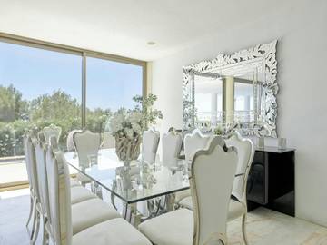 Villa in Santa Eulària des Riu, Ibiza Osten für 8 