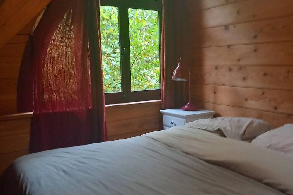 Landhaus in einer Tight Alligny Morvan in Chambouxsee, Alligny-en-Morvan