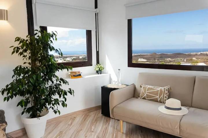 Casa rural para 2 personas, con Balcón y Terraza además de Jacuzzi y Jardín en Soo - 2