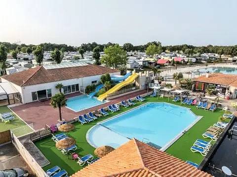 Mobilhome pour 4 Personnes in Landevieille, Vallée de la Loire