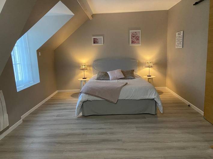 Chambre d’hôte pour 2 personnes, avec Terrasse et Jardin ainsi que Piscine et Vue à Cour-Cheverny