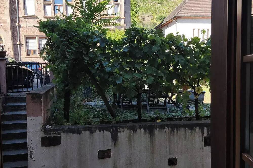 Entire apartment, Bel Appartement en Coeur de Ville Avec Parking Privé in Ribeauvillé, Parc naturel régional des Ballons des Vosges