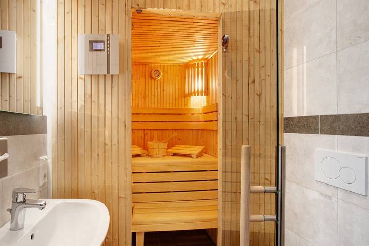 Ferienhaus für 5 Personen, mit Garten und Sauna sowie Seeblick in Hessen - 2