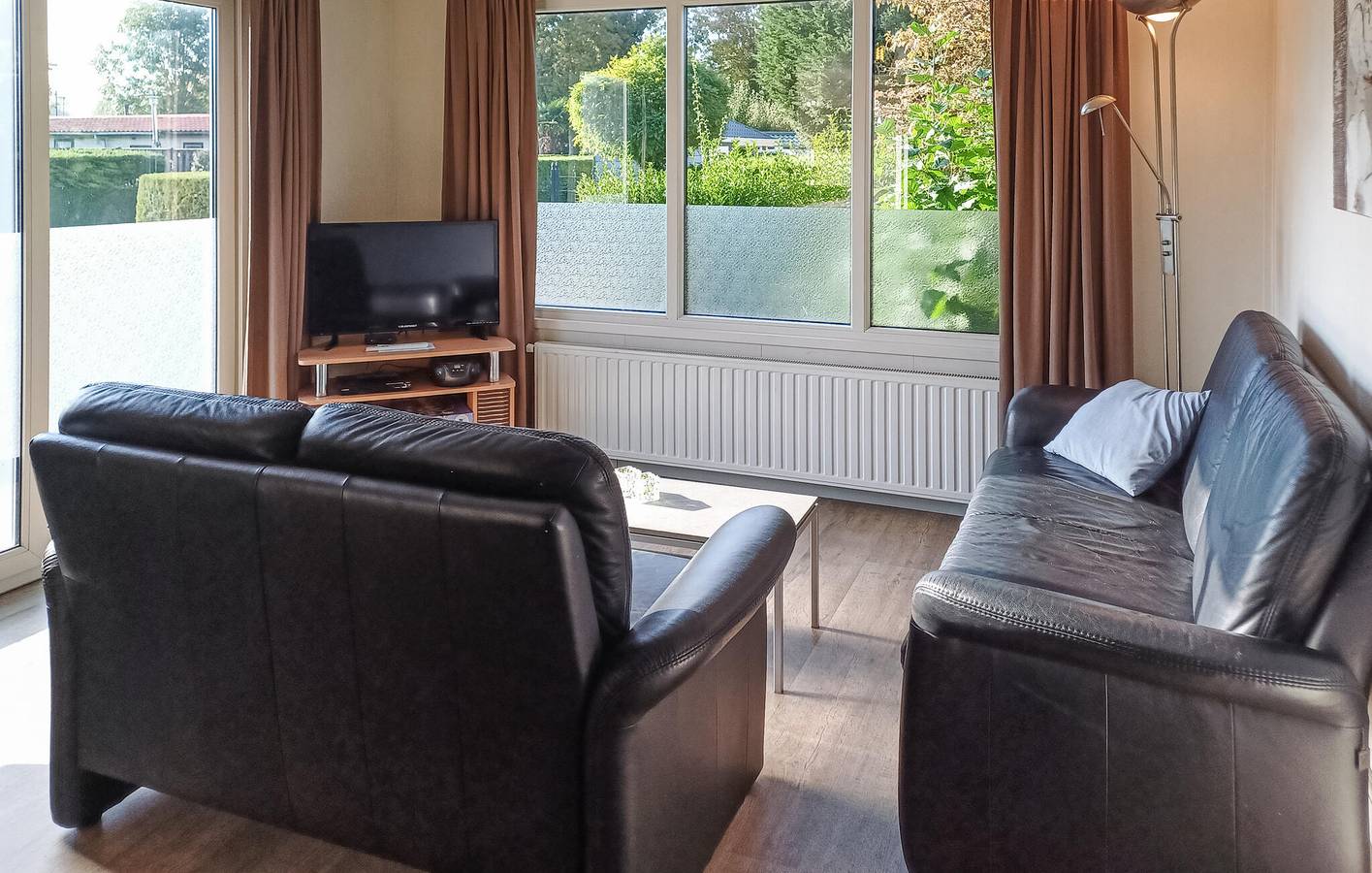Ferienhaus für 4 Personen mit Pool in Niederländische Nordsee