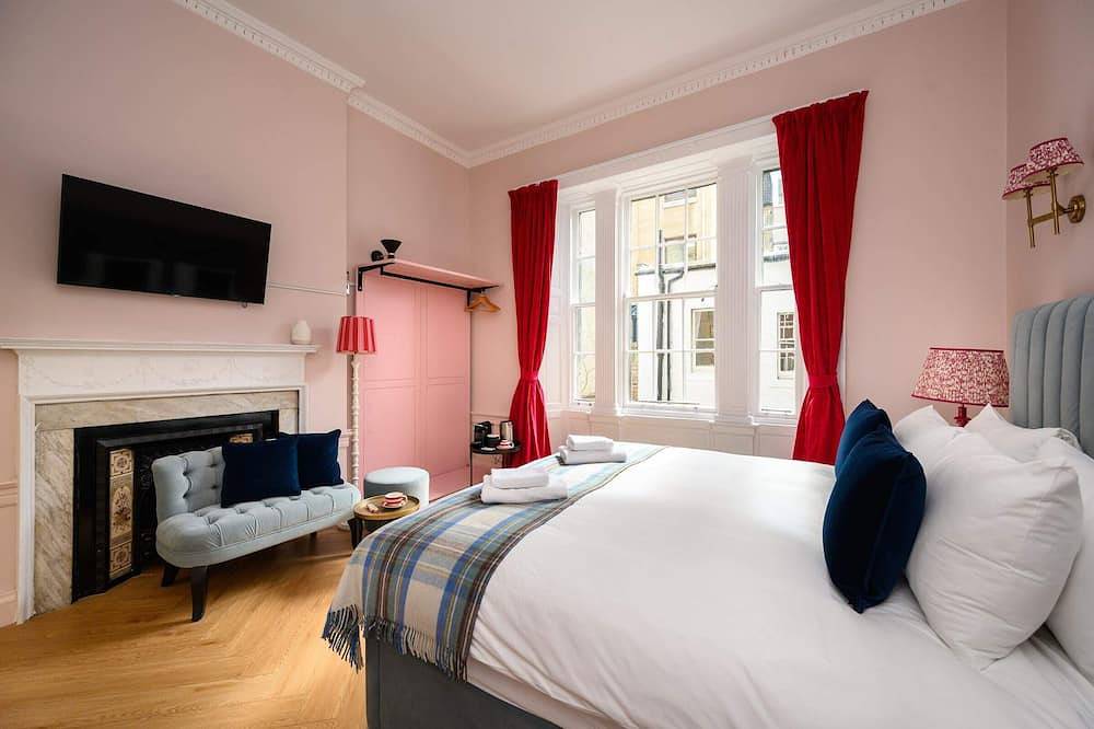 Holiday Home for 2 People in Edinburgh, Edinburgh and Lothian