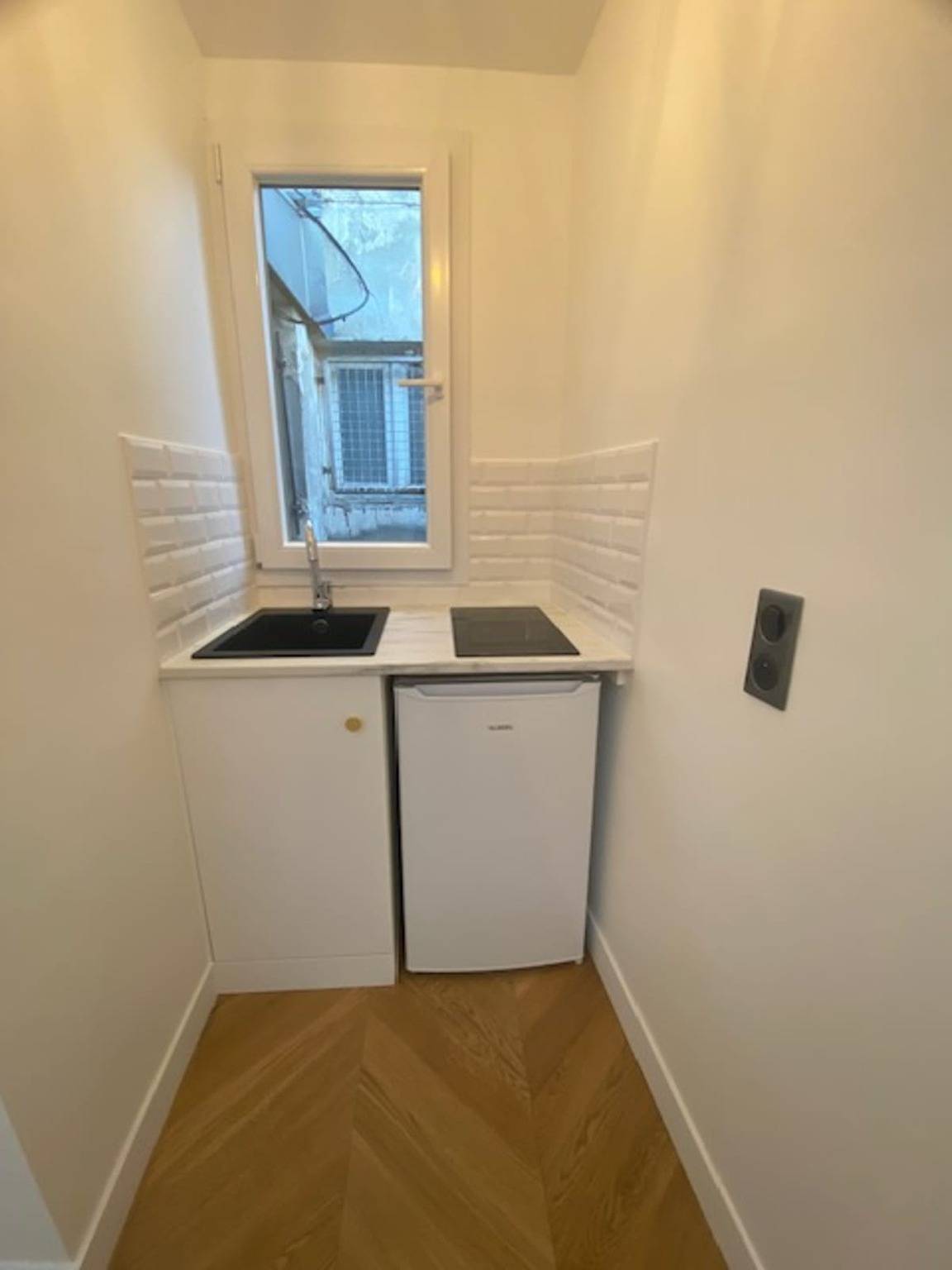 Studio entier, Studio cosy près de l'Opéra avec lumière naturelle in Paris, Île de France