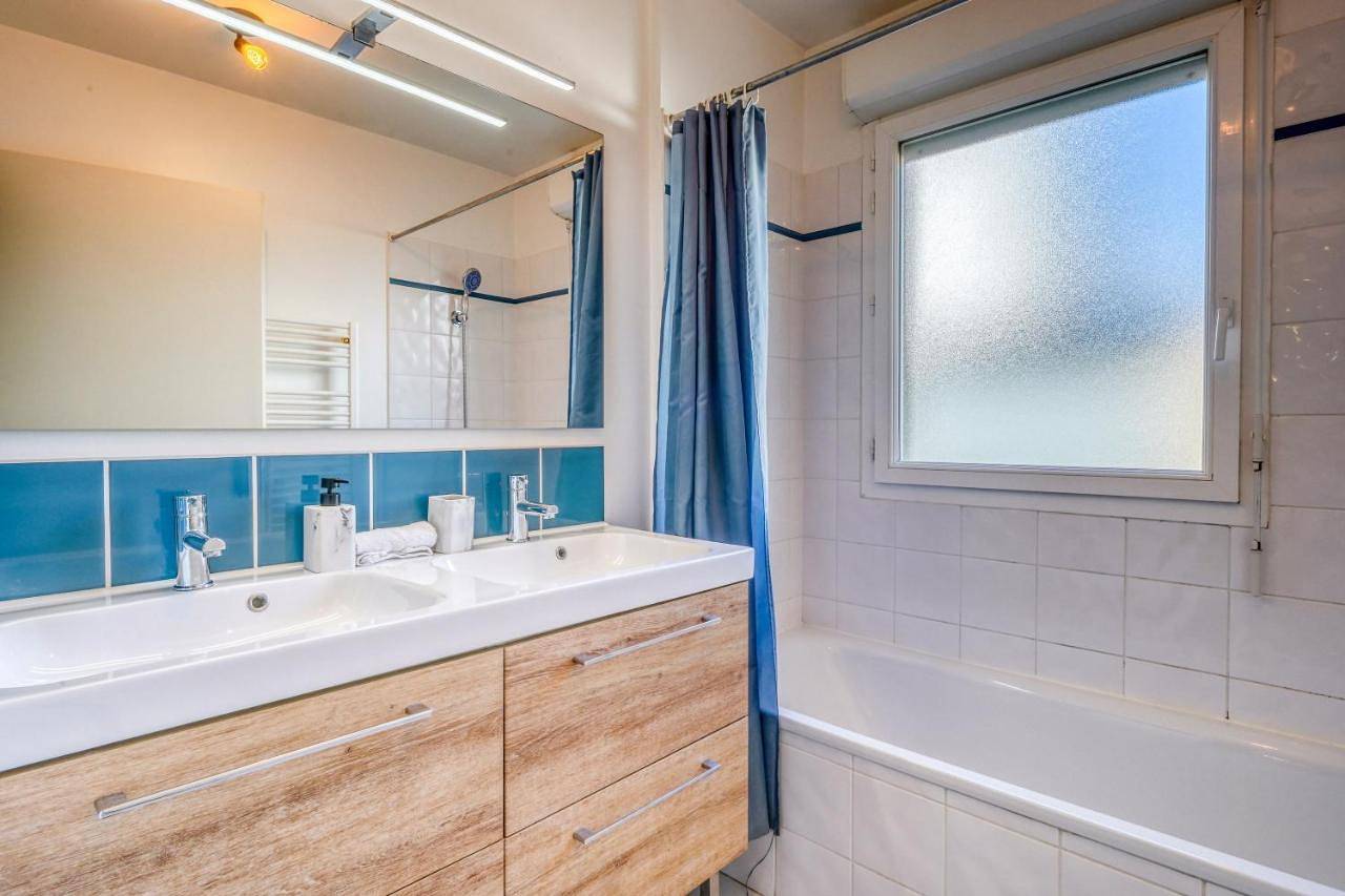 Appartement entier, Chambre d'Amour Jacuzzi Bordeaux Parking in Eysines, Région de Bordeaux