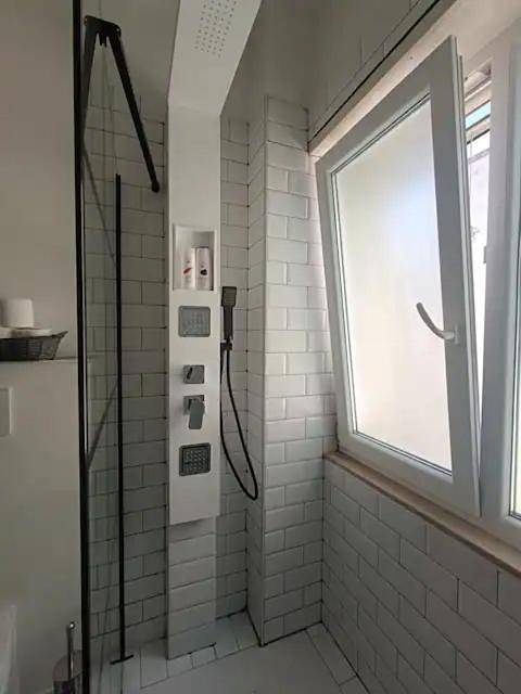 Appartamento intero, One-Bedroom Apartment with Terrace in Lecce, Provincia di Lecce