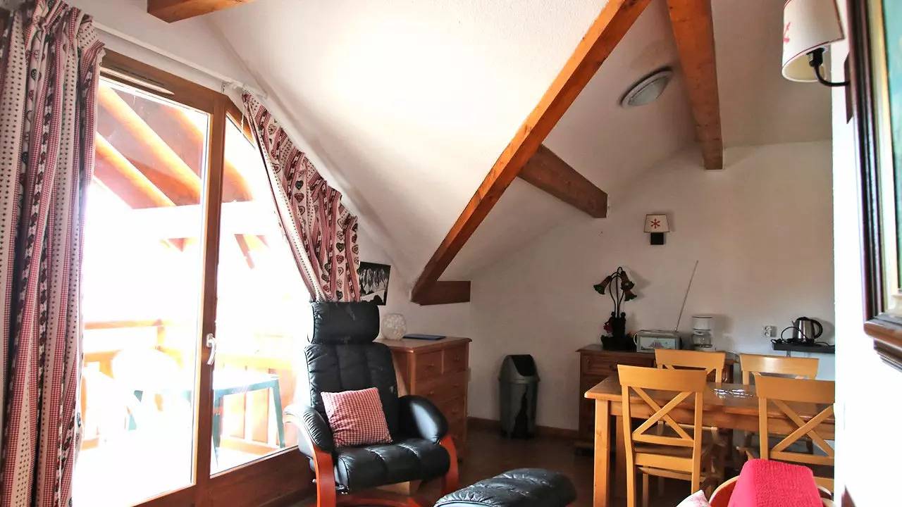 Ganze Wohnung, A204Pae - Apartment 1 Room, Balcony in Puy-Saint-Vincent, Nationalpark Écrins