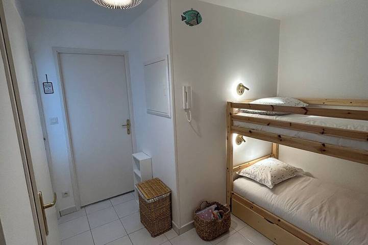 Gîte pour 4 personnes dans Sainte Cécile Plage - 3