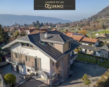 Gîte pour 4 personnes, avec jardin et terrasse à Menthon-Saint-Bernard