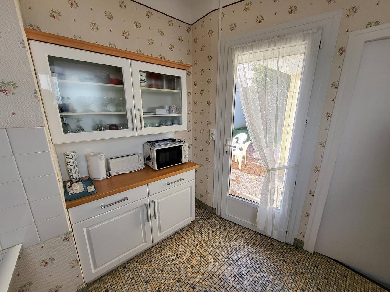 Charmant T3 avec Jardin Clos à 700m de la Plage et Commerces in Les Sables-d'Olonne, Vendée