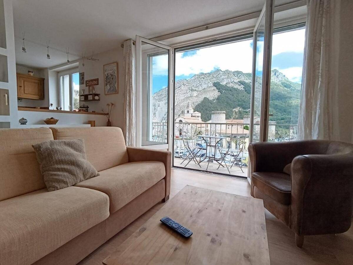 Appartement entier, Vue d'Exception Citadelle et Rocher de la Baume in Sisteron, Région de Forcalquier