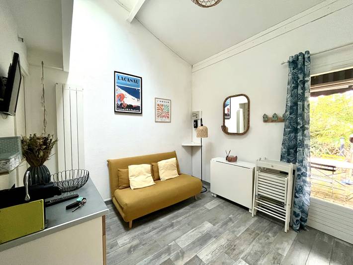 Location de vacances pour 4 personnes, avec vue et terrasse dans Golf de la Méjanne - 3