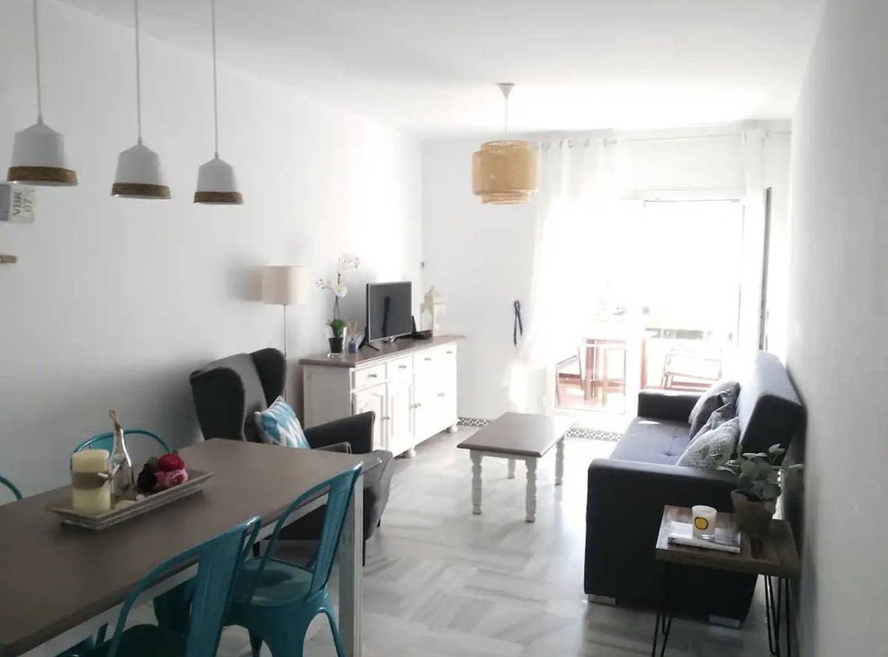 Appartement entier, Precios Apartamento en Primera Línea Playa la Barrosa in La Barrosa, Chiclana de la Frontera
