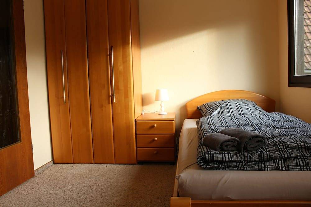 Ganze Wohnung, Großzügige Wohnung direkt am Fürstenauer Schloß in Fürstenau, Metropolregion Bremen-Oldenburg