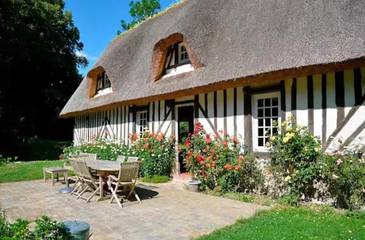 Gîte pour 7 personnes, avec jardin à Triqueville
